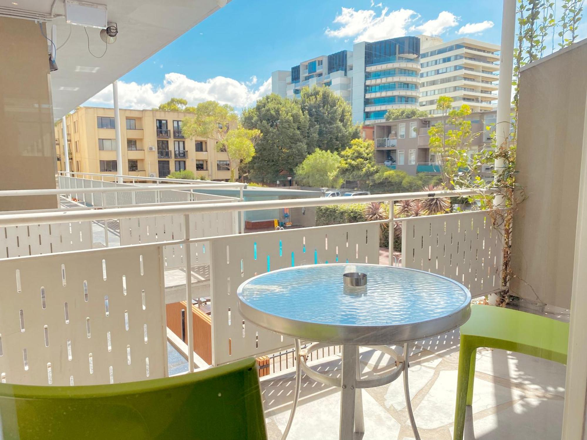 The Parkmore Hotel Мельбурн Экстерьер фото